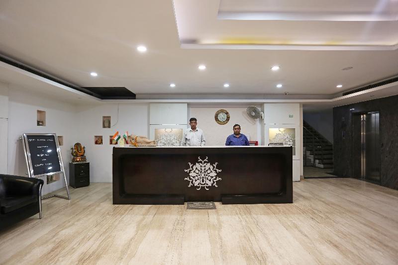 Hotel Alpine Tree New Delhi Luaran gambar